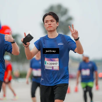 Runner Photo 7525574