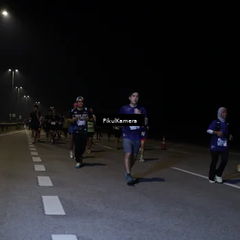Runner Photo 7525585