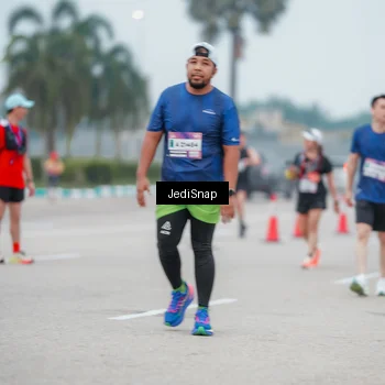 Runner Photo 7525587