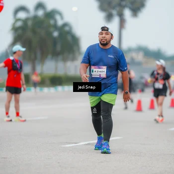 Runner Photo 7525588