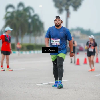 Runner Photo 7525592
