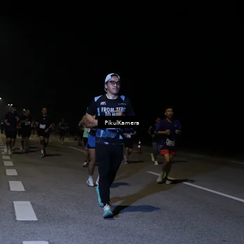 Runner Photo 7525601