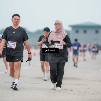 Runner Photo 7525604