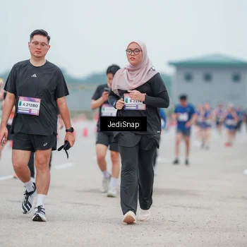 Runner Photo 7525608