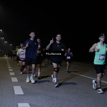 Runner Photo 7525626