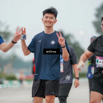 Runner Photo 7525631