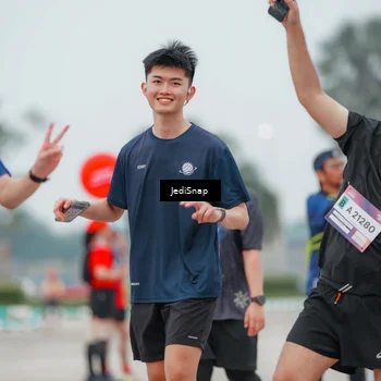 Runner Photo 7525633