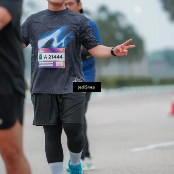 Runner Photo 7525639