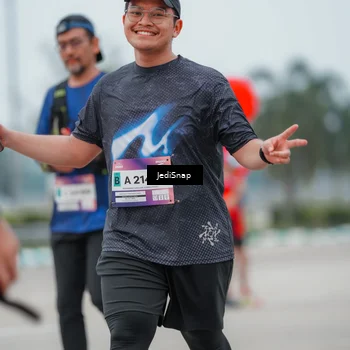 Runner Photo 7525649