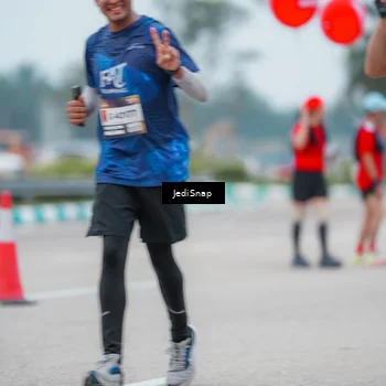 Runner Photo 7525651