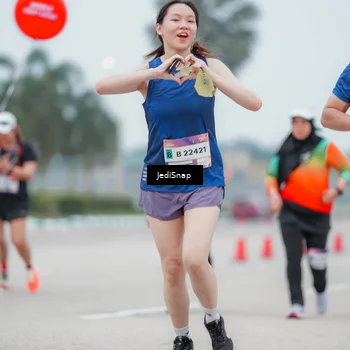 Runner Photo 7525673
