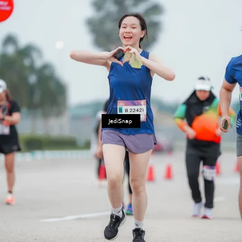 Runner Photo 7525676