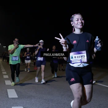 Runner Photo 7525692