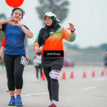 Runner Photo 7525693