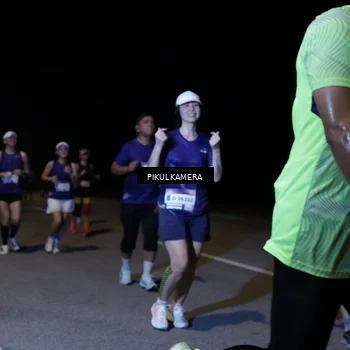 Runner Photo 7525711