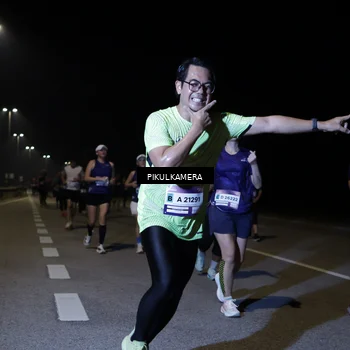 Runner Photo 7525714