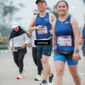 Runner Photo 7525725