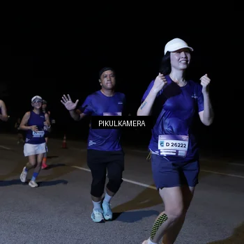 Runner Photo 7525736