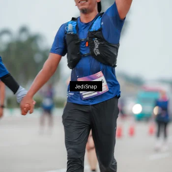 Runner Photo 7525740