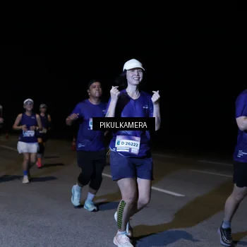 Runner Photo 7525743