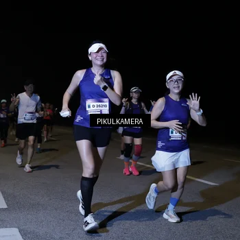 Runner Photo 7525744
