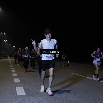 Runner Photo 7525748