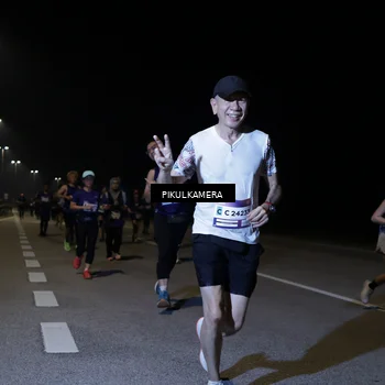Runner Photo 7525755