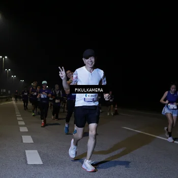 Runner Photo 7525757