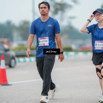 Runner Photo 7525759