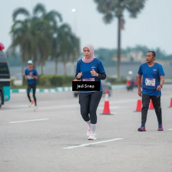 Runner Photo 7525761