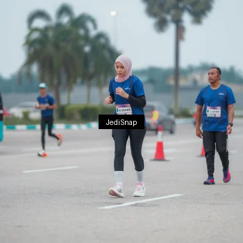 Runner Photo 7525767