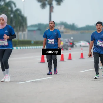 Runner Photo 7525777