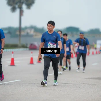 Runner Photo 7525778