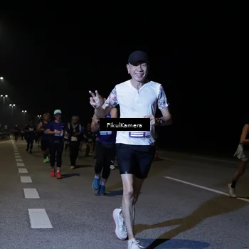 Runner Photo 7525796