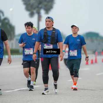 Runner Photo 7525806