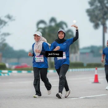 Runner Photo 7525833
