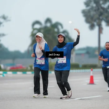 Runner Photo 7525835