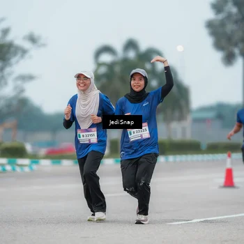 Runner Photo 7525836