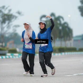 Runner Photo 7525837
