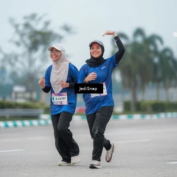 Runner Photo 7525838