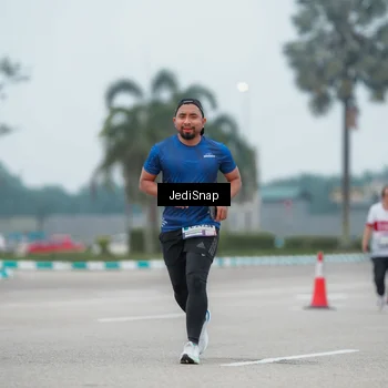 Runner Photo 7525845