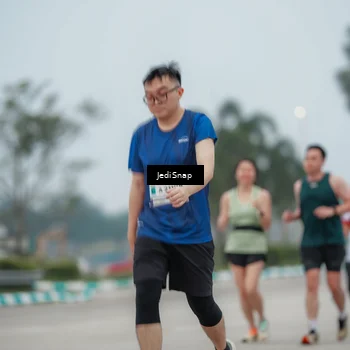 Runner Photo 7525866