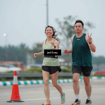 Runner Photo 7525871