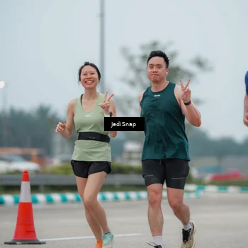 Runner Photo 7525872