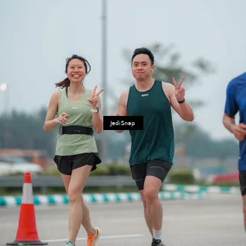 Runner Photo 7525873