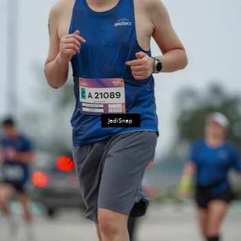 Runner Photo 7525881