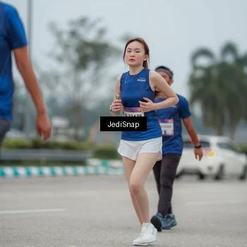 Runner Photo 7525896