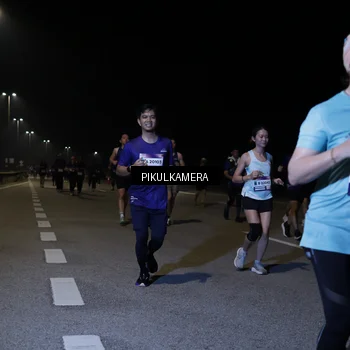 Runner Photo 7525898