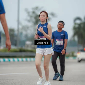 Runner Photo 7525902