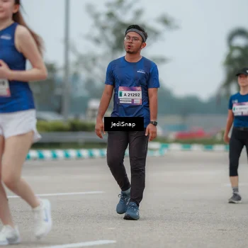 Runner Photo 7525907